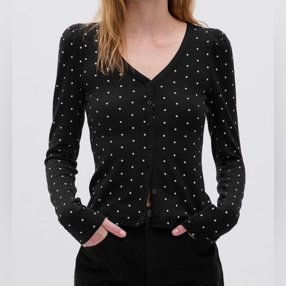 Gap Cardigan - Picture 1 of 6